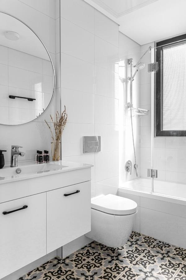Apartment Mate Allenby - By Homy *